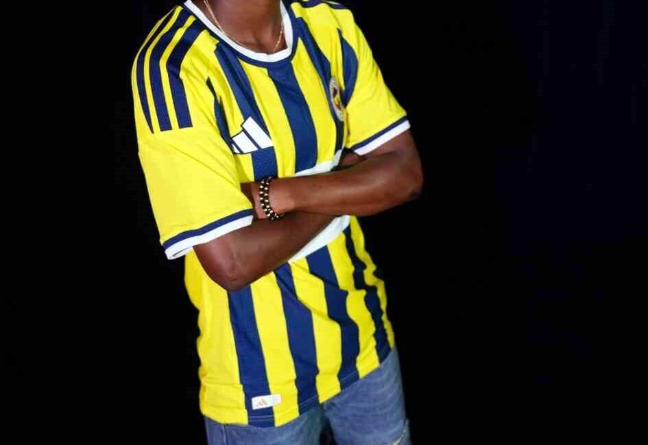 Fenerbahçe Kadın Futbol Takımı, Nijeryalı forvet Abideen Suliat Olajumoke’yi renklerine