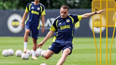 Yeni sezon hazırlıkları kapsamında Avusturya’da kamp yapan Fenerbahçe, günün ilk
