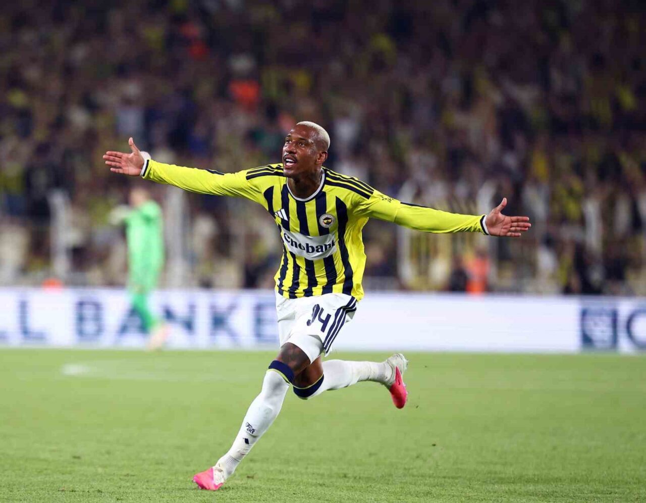 Fenerbahçe’de 2026-2027 sezonunun ilk golüne Talisca imza attı. Fenerbahçe, UEFA