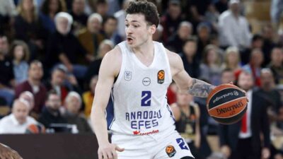 Galatasaray Erkek Basketbol Takımı, milli basketbolcu Şehmus Hazer’i kadrosuna kattı.