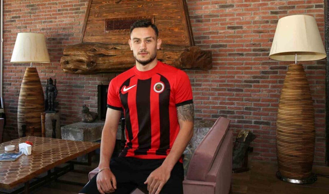 Trendyol Süper Lig ekiplerinden Gençlerbirliği, defans oyuncusu Muhammet Ensar Çavuşoğlu’nu