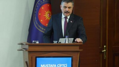 İçişleri Bakanı Mustafa Çiftçi, bir dizi programa katılmak üzere 3