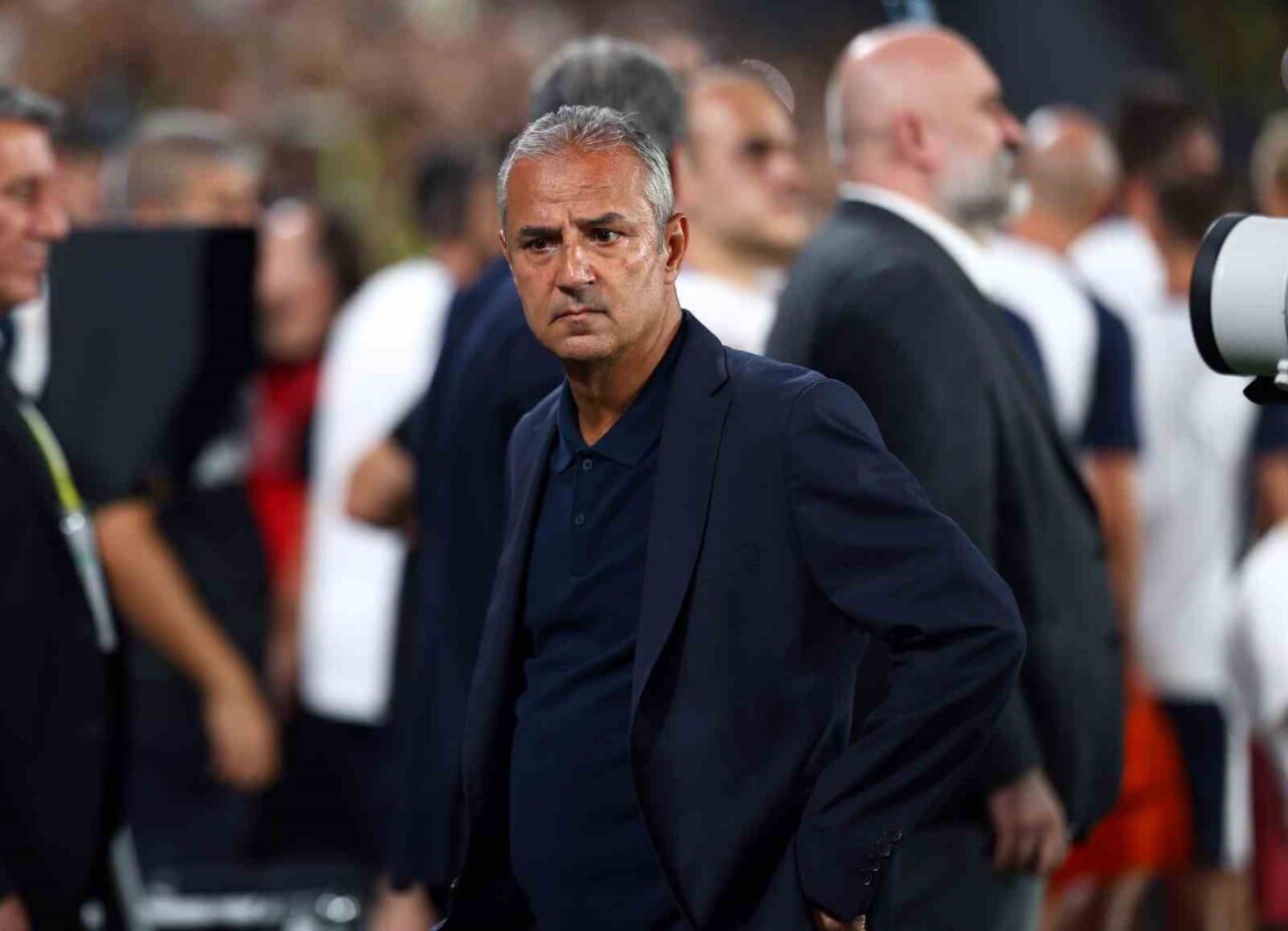 Fenerbahçe Teknik Direktörü İsmail Kartal, 2 sezonluk aranın ardından kulüpteki