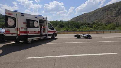 Erzurum’un İspir ilçesinde kontrolden çıkan motosikletin devrilmesi sonucu meydana gelen