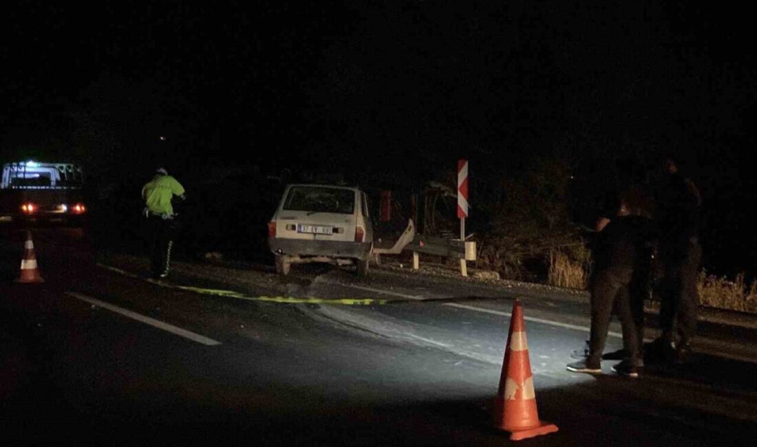 Kastamonu’nun Taşköprü ilçesinde otomobilin traktör ile çarpışması neticesinde meydana gelen