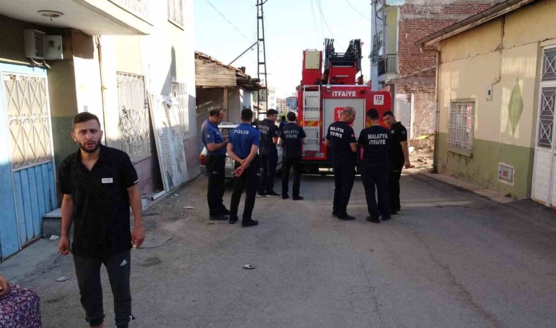 Malatya’nın Battalgazi ilçesinde meydana gelen 5 büyüklüğündeki deprem kentte paniğe