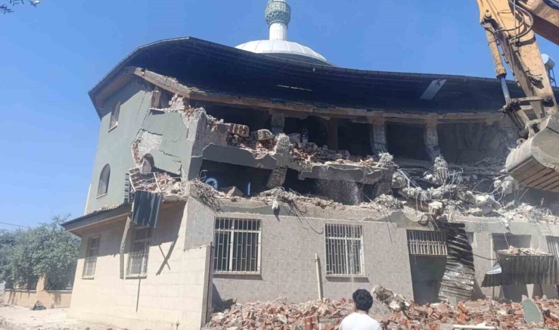 Manisa’nın Salihli ilçesi Gümüş Mahallesi’nde 1998 yılından bu yana vatandaşlara