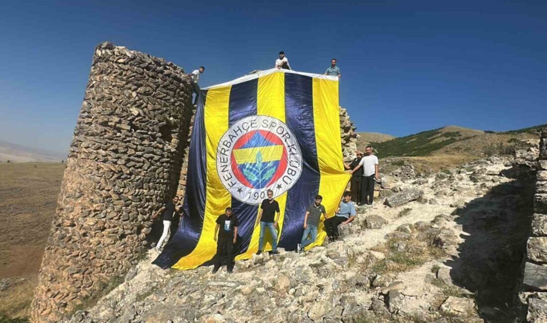 Muş Fenerbahçeliler Derneği Yönetim Kurulu ve üyeleri, 19 Temmuz Dünya