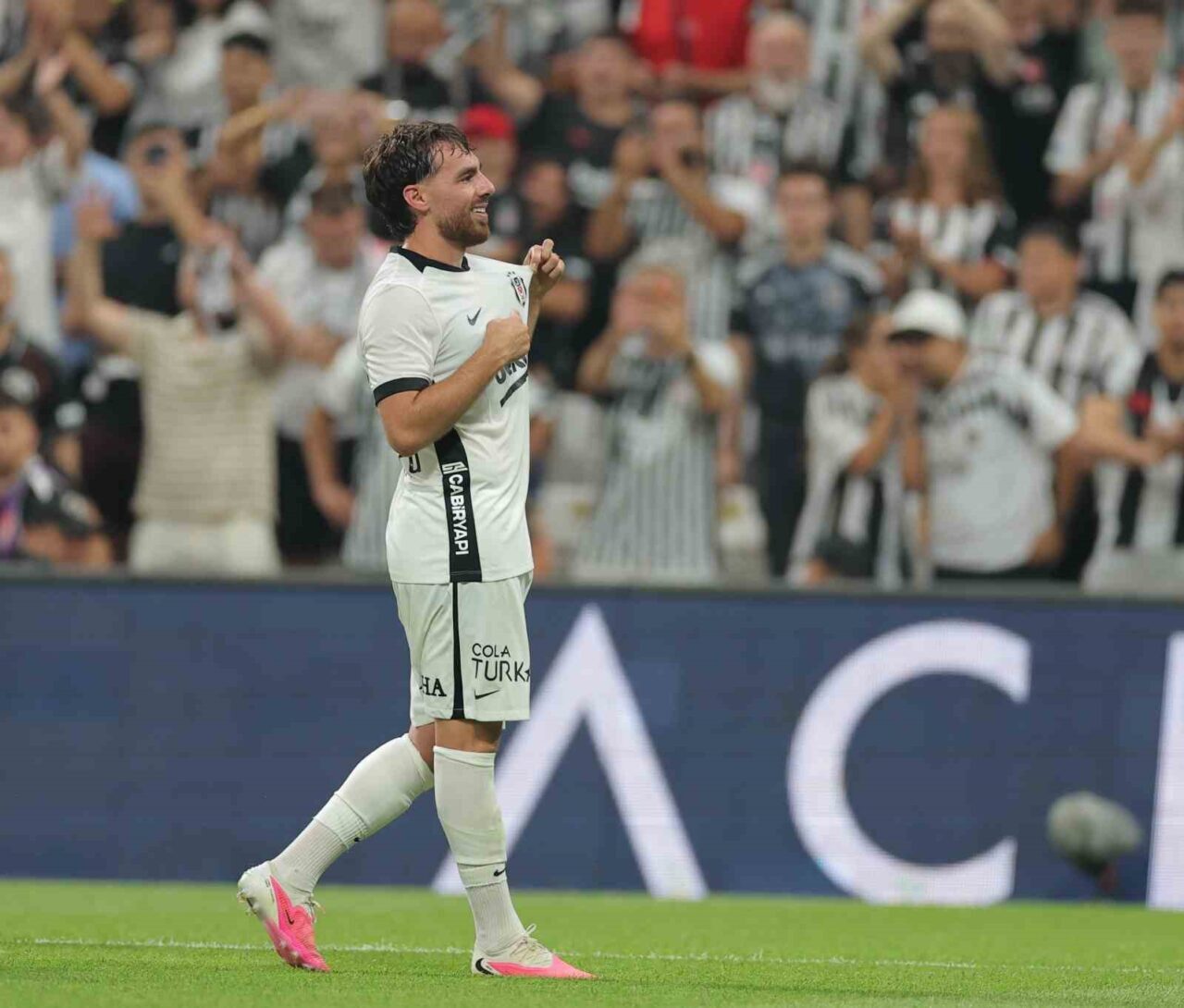 Geçtiğimiz sezon özellikle Süper Lig’in ikinci yarısında attığı gollerle dikkat