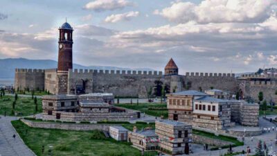 Türkiye Dil ve Edebiyat Derneği Erzurum Şubesi Yönetim Kurulu Üyesi