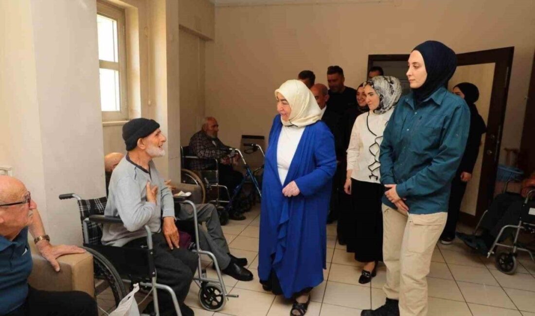 Türkiye’nin 27. ve son Başbakanı, Türk Devletleri Teşkilatı (TDT) Aksakallar