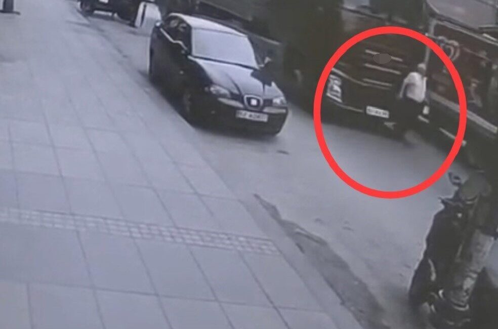 Ordu’nun Altınordu ilçesinde tırın çarptığı yaşlı adam, kaldırıldığı hastanede hayatını