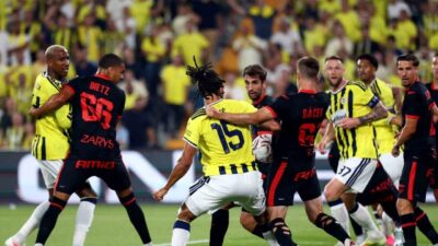 UEFA Şampiyonlar Ligi 2. Eleme Turu ilk maçında Fenerbahçe, konuk