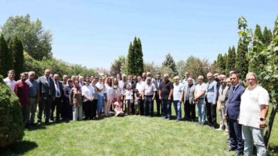 Erzincan Valisi Hamza Aydoğdu, merkez Çatalören Köyü’nü ziyaret ederek vatandaşlarla