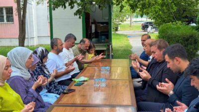 Erzincan Valisi Hamza Aydoğdu, eski Erzincan Vali Yardımcısı merhum Dede